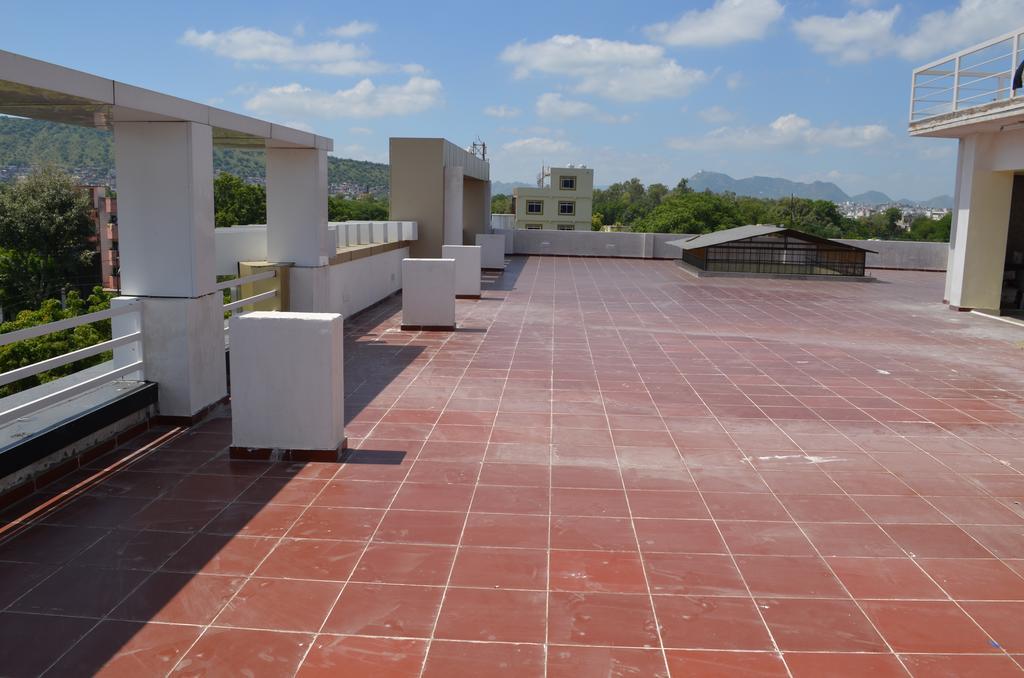 Ardency Inn Udaipur Extérieur photo